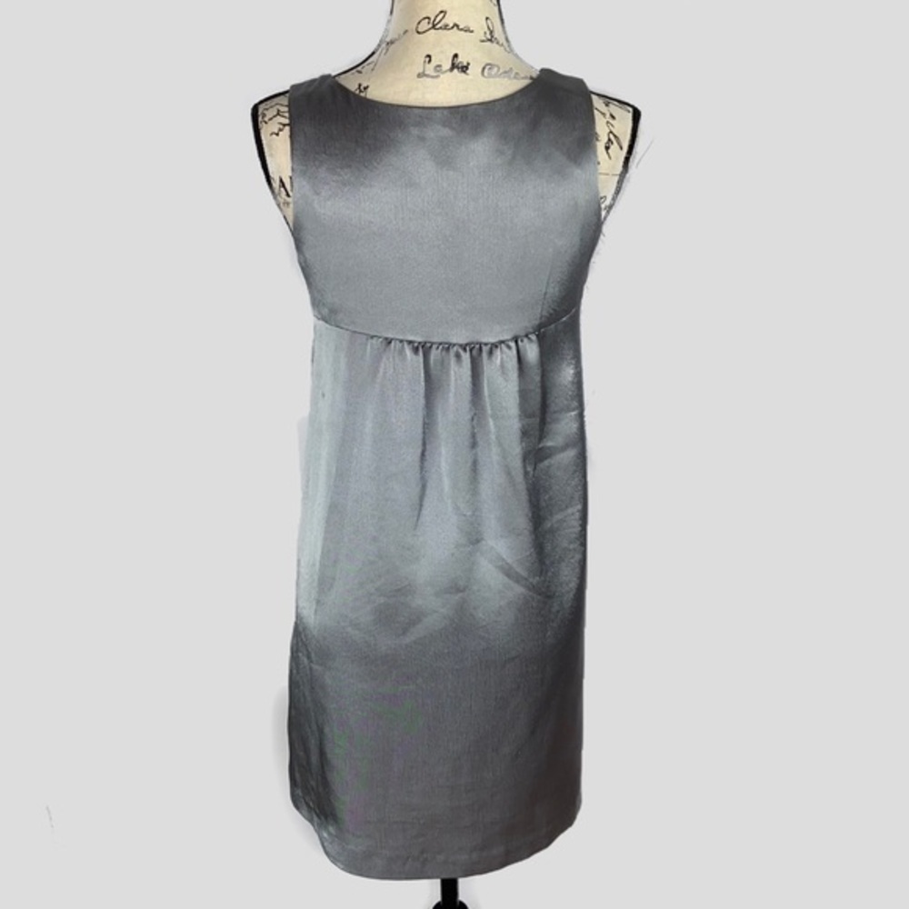 Soda Blu Metallic Satin Trapeze Tie Front Cocktail Shift Silver Gray Dress - Picture 5 of 11